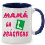Taza Mamá en prácticas.